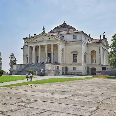 Olimpico Santa Corona